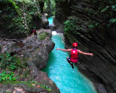  descenso de cañones en Alegría